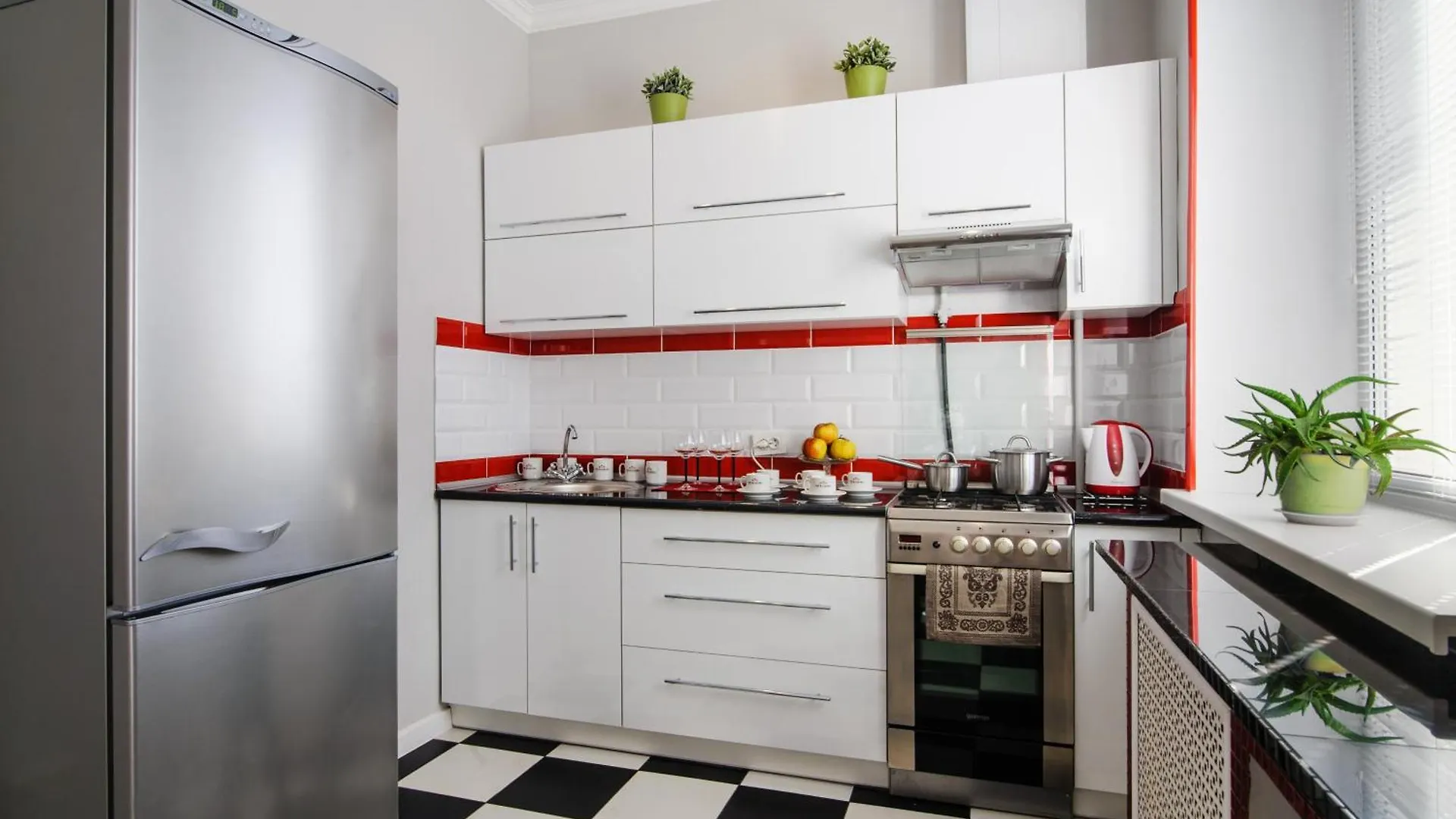 Vokzal Apartments contacts
